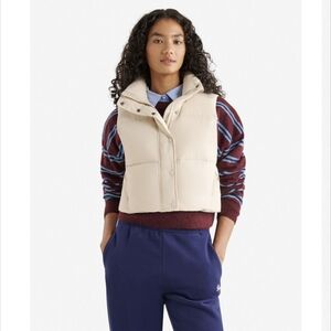 ROOTS | down puffer crop vest
